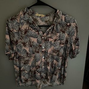 Pineapple Button up